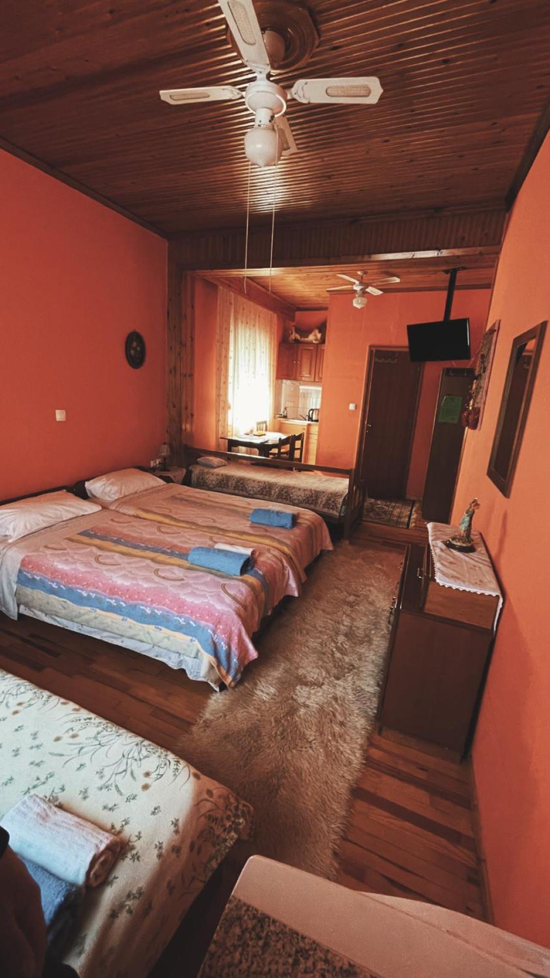 Olympiades Rooms Litóchoron Esterno foto